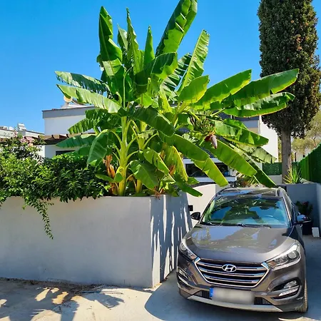 Suelo Flat Διαμέρισμα *