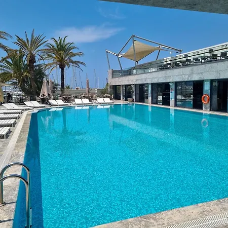 Suelo Flat Lägenhet *