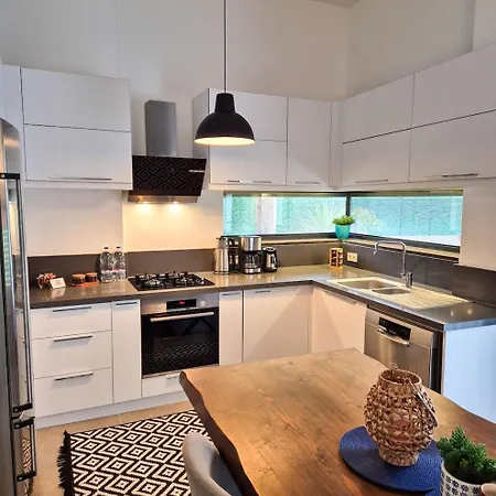 Suelo Flat Διαμέρισμα *